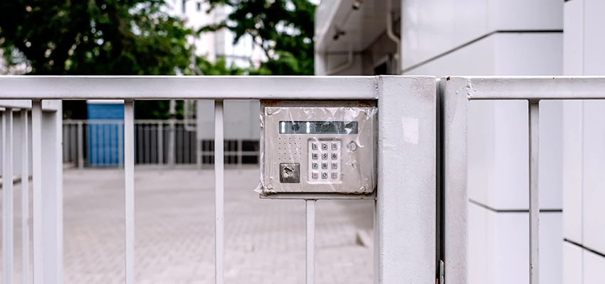 Gate Locks For Metal Gates in Sunnyvale, California